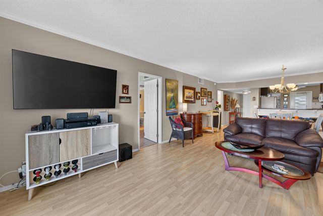 3010 NE 16th Avenue 502, Oakland Park, FL 33334