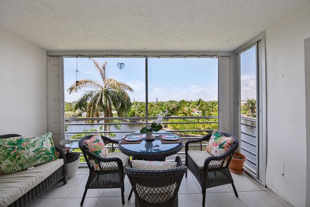 3010 NE 16th Avenue 502, Oakland Park, FL 33334