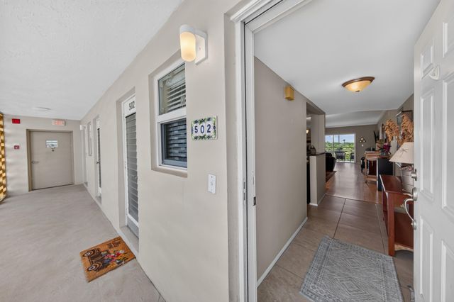 3010 NE 16th Avenue 502, Oakland Park, FL 33334
