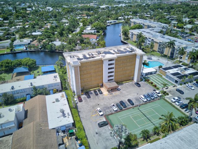 3010 NE 16th Avenue 502, Oakland Park, FL 33334