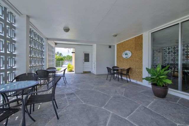 3010 NE 16th Avenue 502, Oakland Park, FL 33334