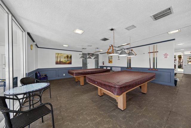 3010 NE 16th Avenue 502, Oakland Park, FL 33334
