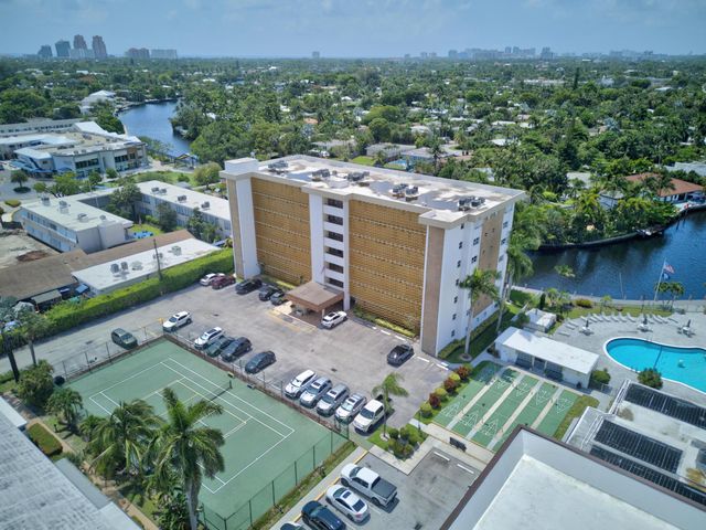 3010 NE 16th Avenue 502, Oakland Park, FL 33334