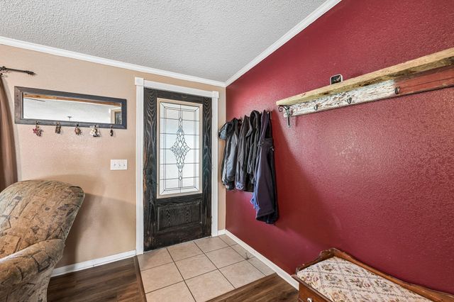 541 Hidden Oaks DR, Elgin, TX 78621