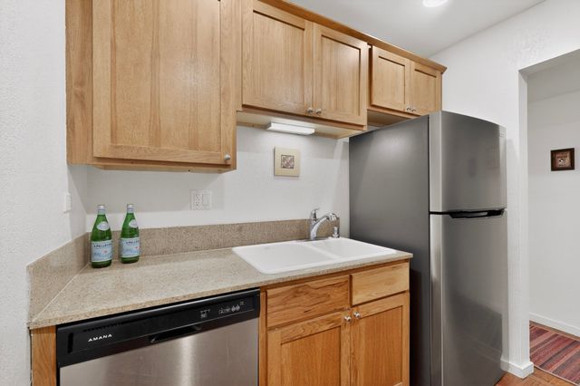 601 W San Mateo Road 6, Santa Fe, NM 87505