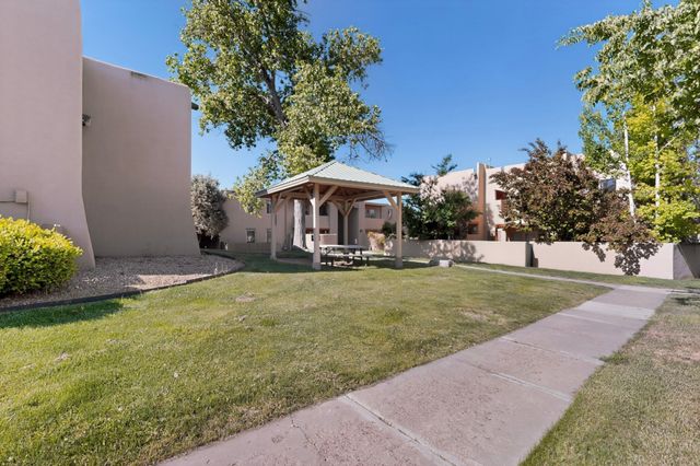 601 W San Mateo Road 6, Santa Fe, NM 87505