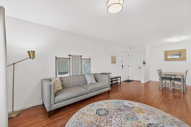 601 W San Mateo Road 6, Santa Fe, NM 87505
