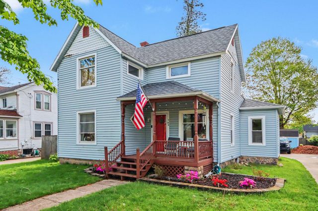 506 N Kalamazoo Street, Paw Paw, MI 49079