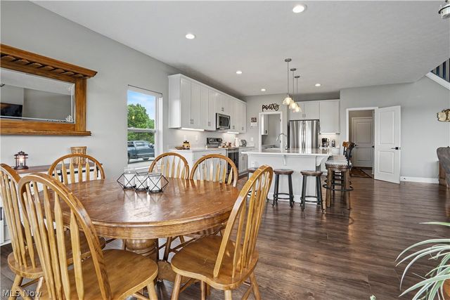 5667 N Torch Road, Coolville, OH 45723