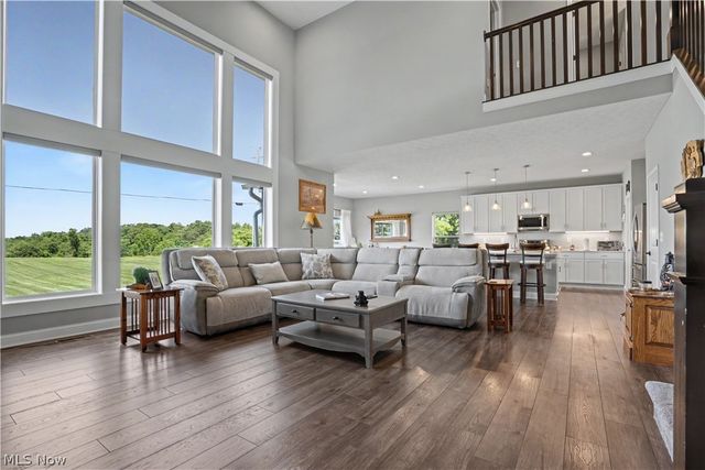 5667 N Torch Road, Coolville, OH 45723