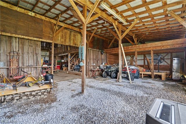 5667 N Torch Road, Coolville, OH 45723