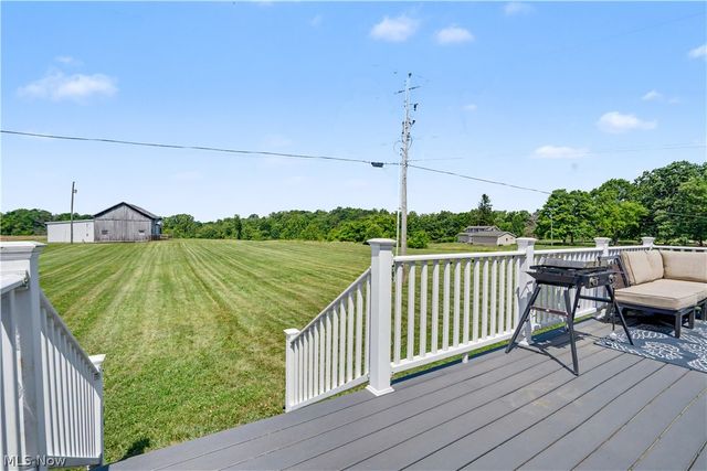 5667 N Torch Road, Coolville, OH 45723
