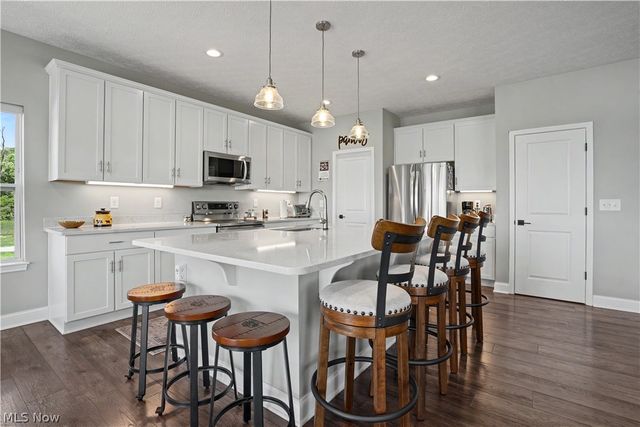 5667 N Torch Road, Coolville, OH 45723