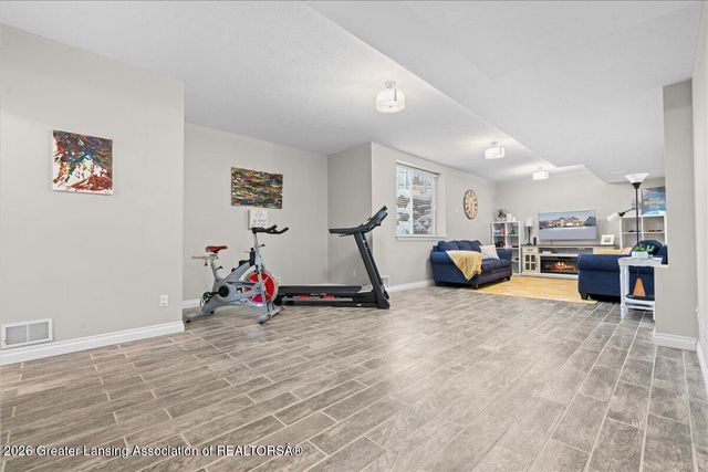 6044 Marietta Way, East Lansing, MI 48823