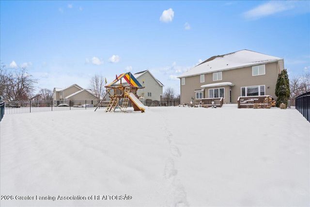 6044 Marietta Way, East Lansing, MI 48823