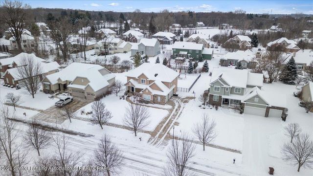 6044 Marietta Way, East Lansing, MI 48823