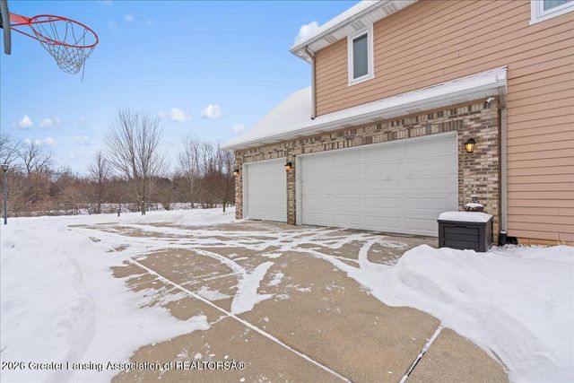 6044 Marietta Way, East Lansing, MI 48823