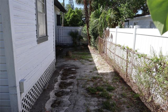 1919 W UNION STREET, Tampa, FL 33607