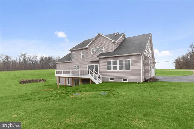 1605A OAKLAND RD, Freeland, MD 21053