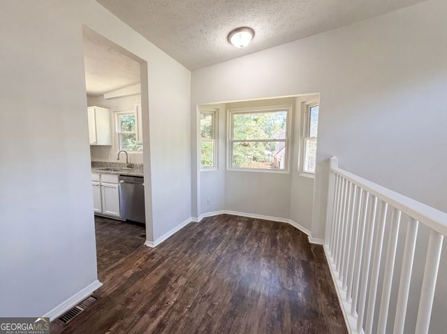 6830 Earlhurst Road, Atlanta, GA 30349