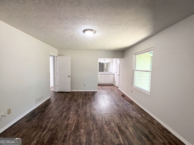 6830 Earlhurst Road, Atlanta, GA 30349