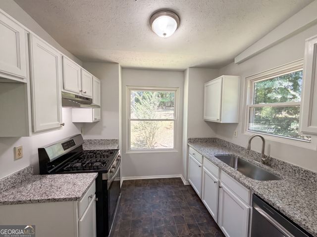 6830 Earlhurst Road, Atlanta, GA 30349