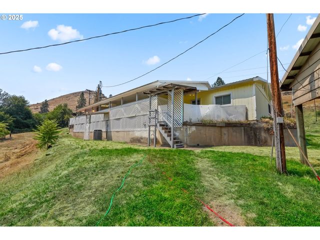 54312 HIGHWAY 86, Halfway, OR 97834