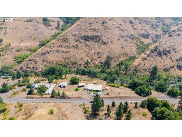 54312 HIGHWAY 86, Halfway, OR 97834