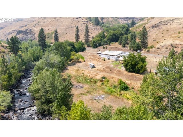 54312 HIGHWAY 86, Halfway, OR 97834