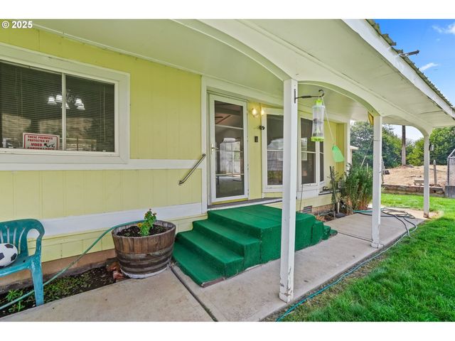 54312 HIGHWAY 86, Halfway, OR 97834