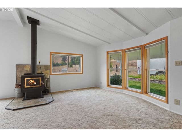 54312 HIGHWAY 86, Halfway, OR 97834