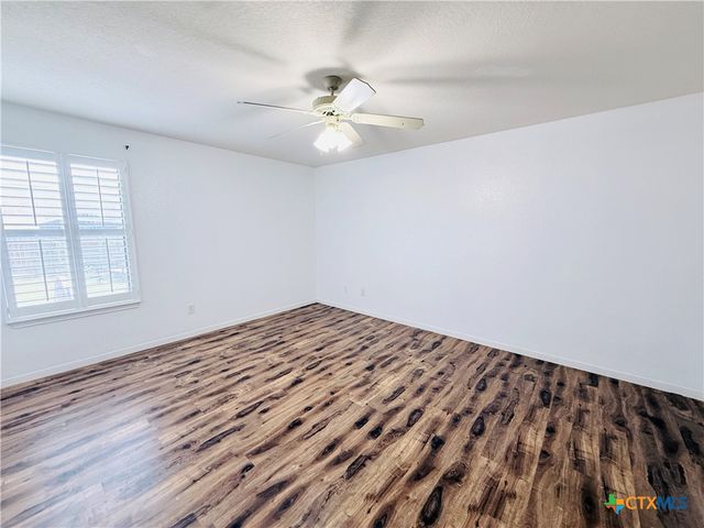497 County Road 3351, Kempner, TX 76539