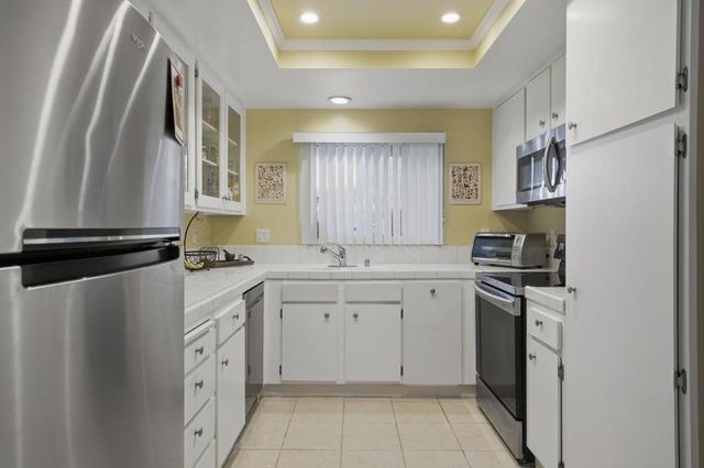 45817 Highway 74, Palm Desert, CA 92260