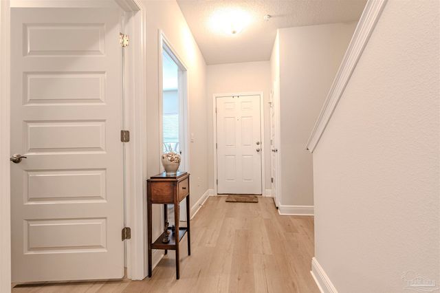 5523 Lexlee Blvd, Pensacola, FL 32526