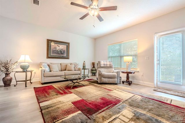 5523 Lexlee Blvd, Pensacola, FL 32526