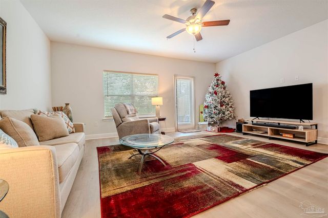 5523 Lexlee Blvd, Pensacola, FL 32526