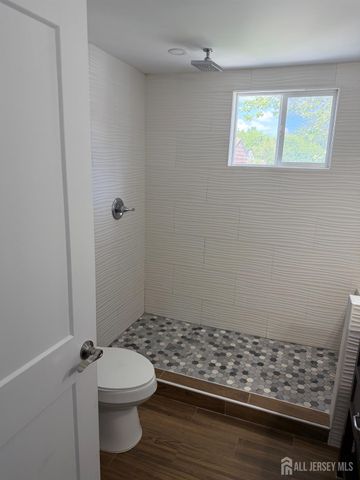 215 Johnson Avenue, Piscataway, NJ 08854