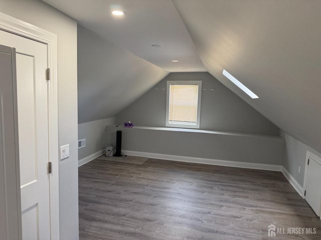 215 Johnson Avenue, Piscataway, NJ 08854