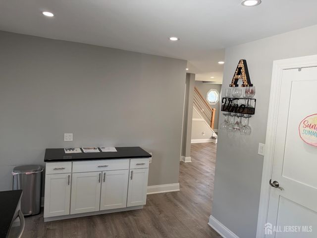 215 Johnson Avenue, Piscataway, NJ 08854