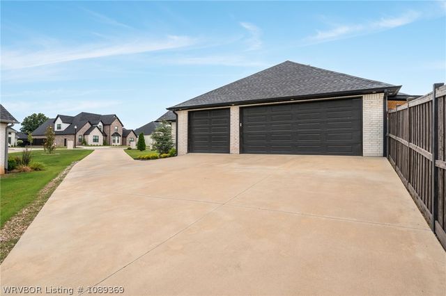 9017 Breitling Court, Fort Smith, AR 72916