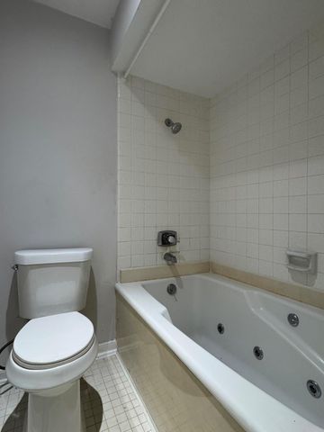 5200 Weslayan Street 311, Houston, TX 77005