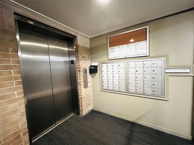 5200 Weslayan Street 311, Houston, TX 77005