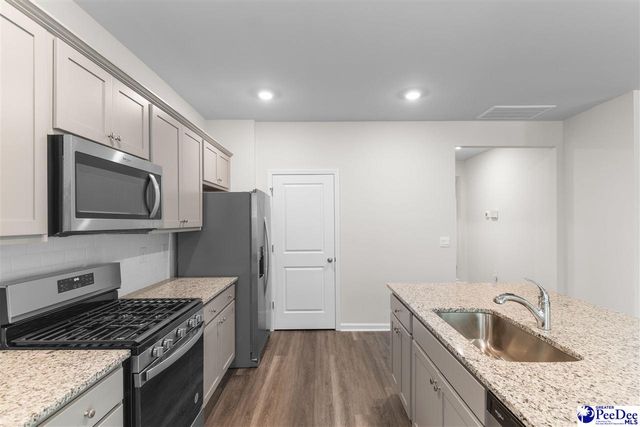 558 Captiva Row, Florence, SC 29505