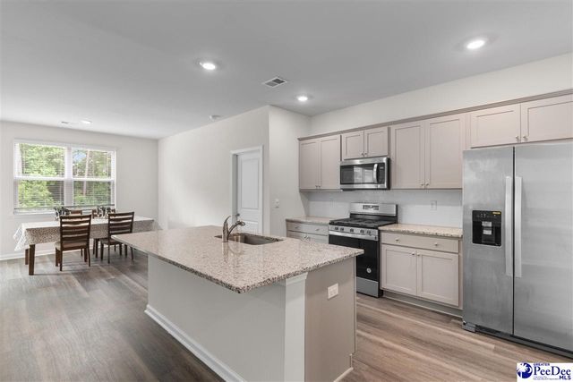 558 Captiva Row, Florence, SC 29505