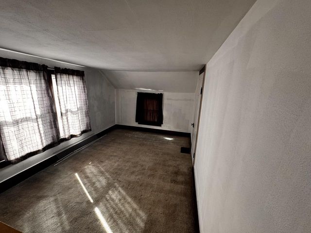 10 W Rockwell STREET, Elkhorn, WI 53121
