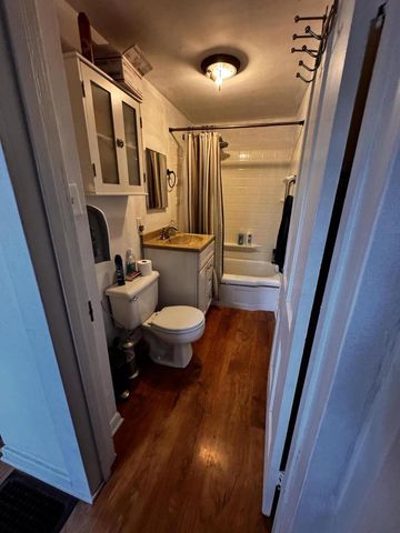 10 W Rockwell STREET, Elkhorn, WI 53121