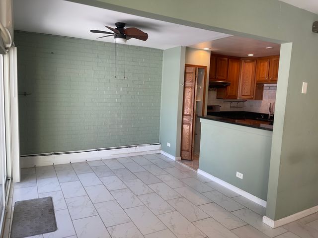 2500 BAYSIDE Drive 3, Palatine, IL 60074