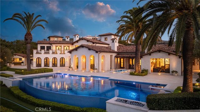 76 Golden Eagle, Irvine, CA 92603