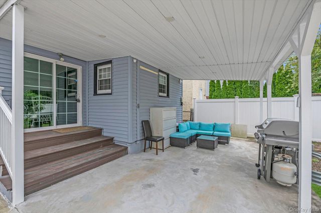 93 1st Street, New Hyde Park, NY 11040