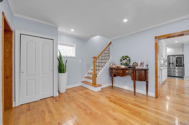 93 1st Street, New Hyde Park, NY 11040